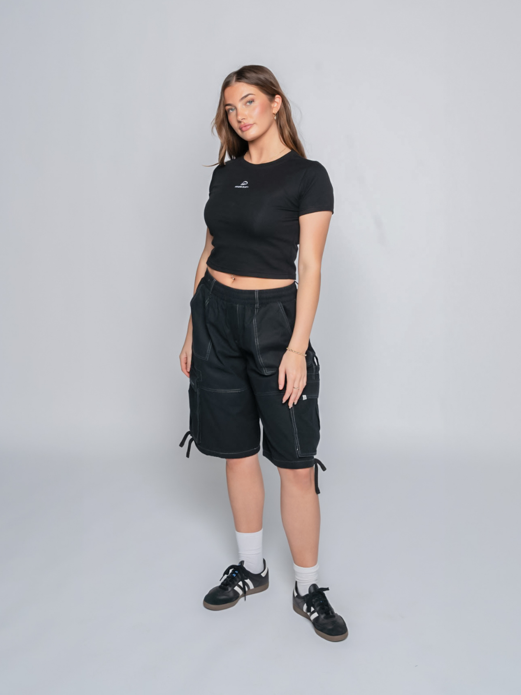 WASHED CARGO SHORTS - BLACK