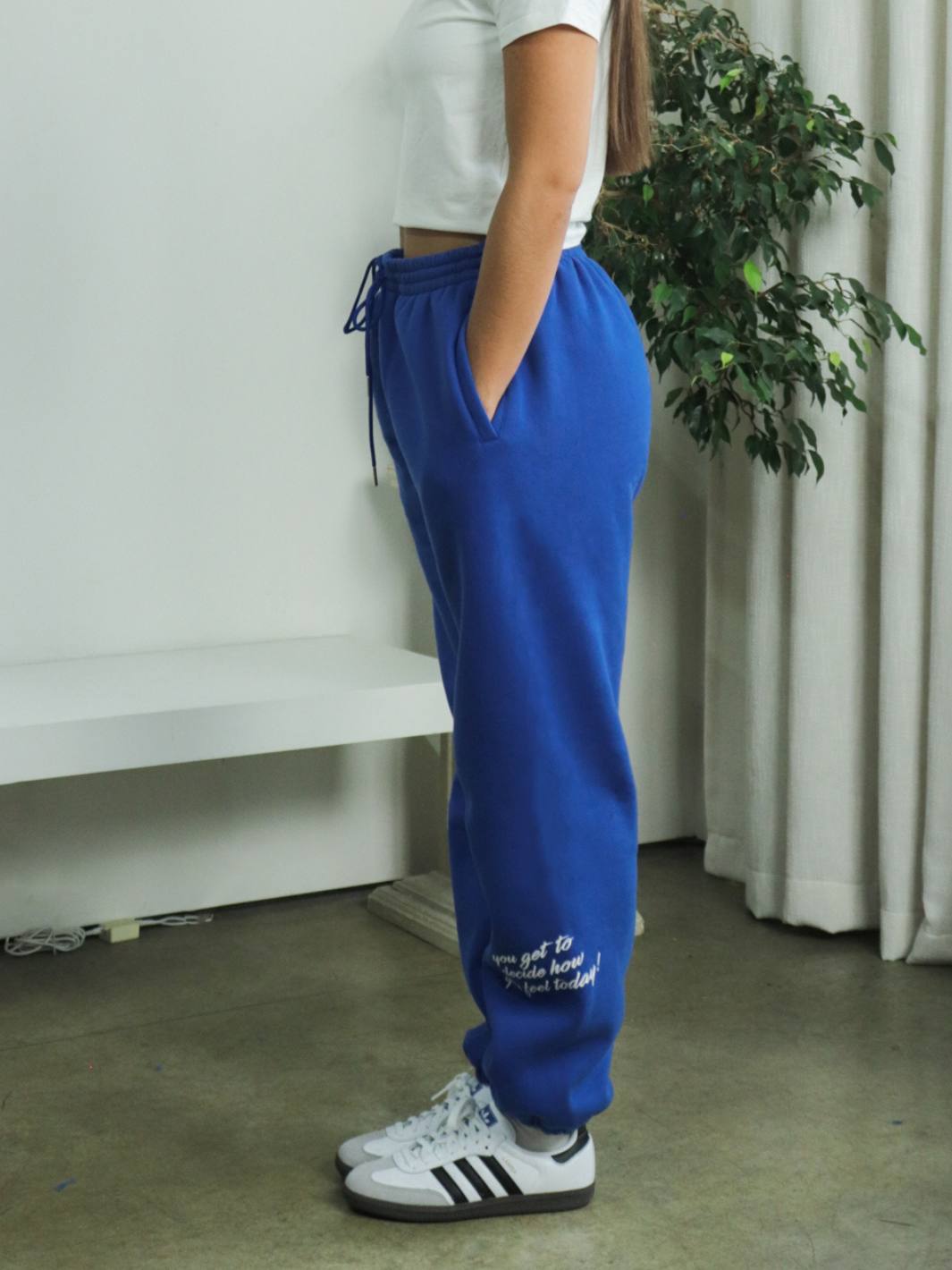 PERSPECTIVE SWEATPANTS - COBALT BLUE