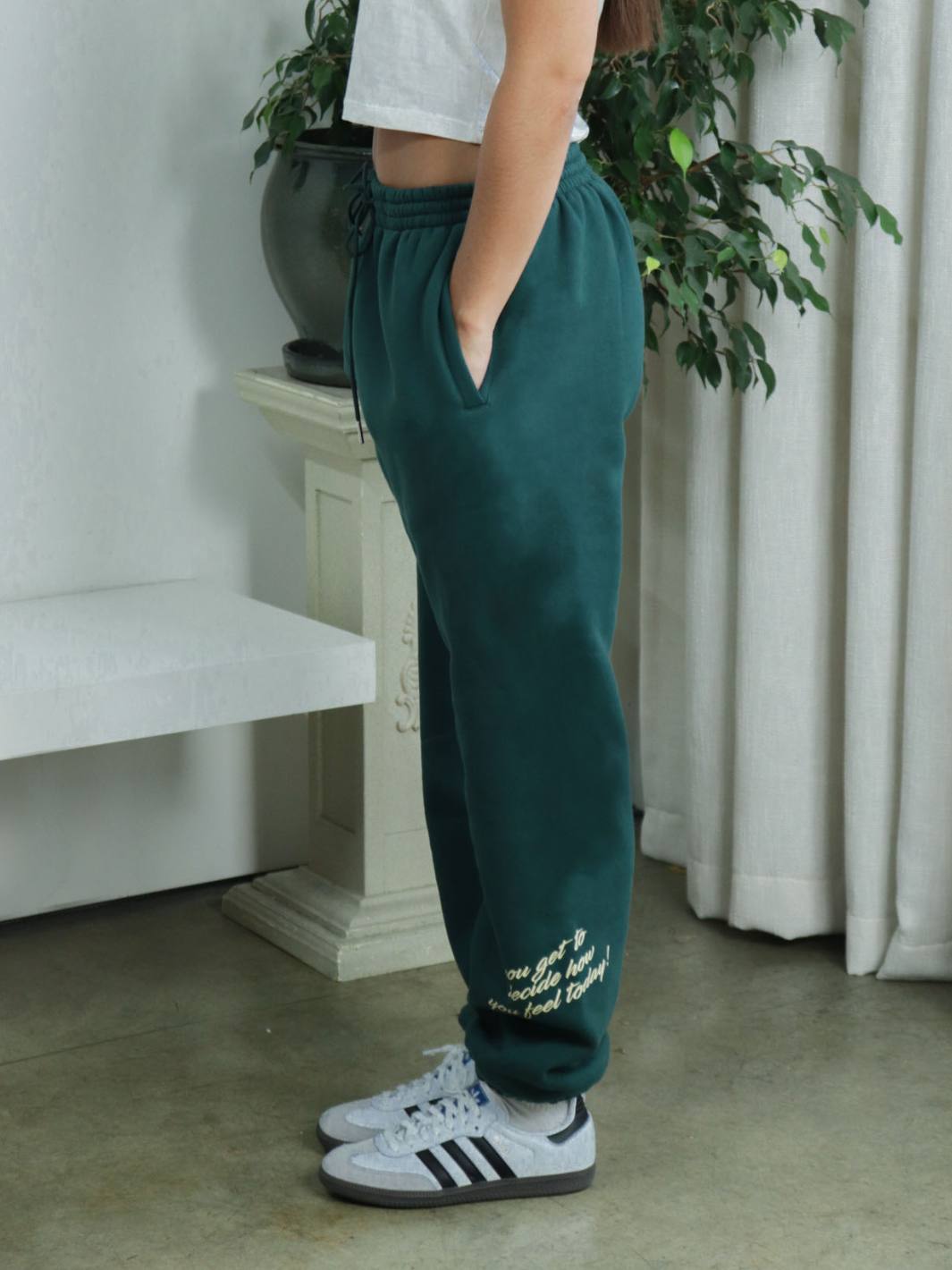 PERSPECTIVE SWEATPANTS - CASTLETON GREEN