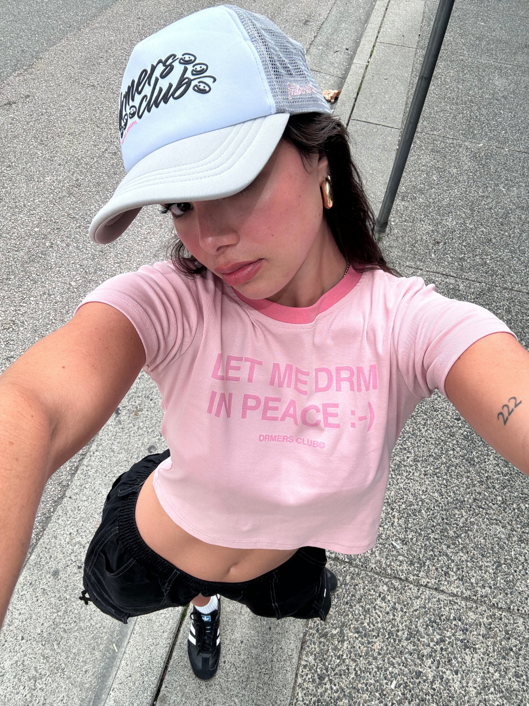 LET ME DRM IN PEACE BABY TEE  - PINK