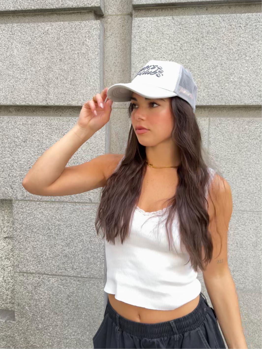 CLASSIC TRUCKER HAT - GREY