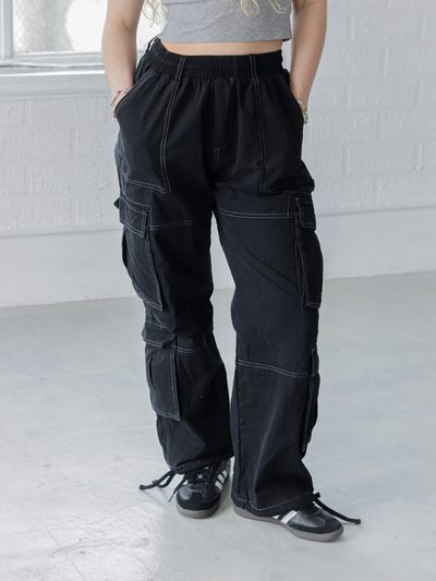 WASHED CARGO PANTS - BLACK