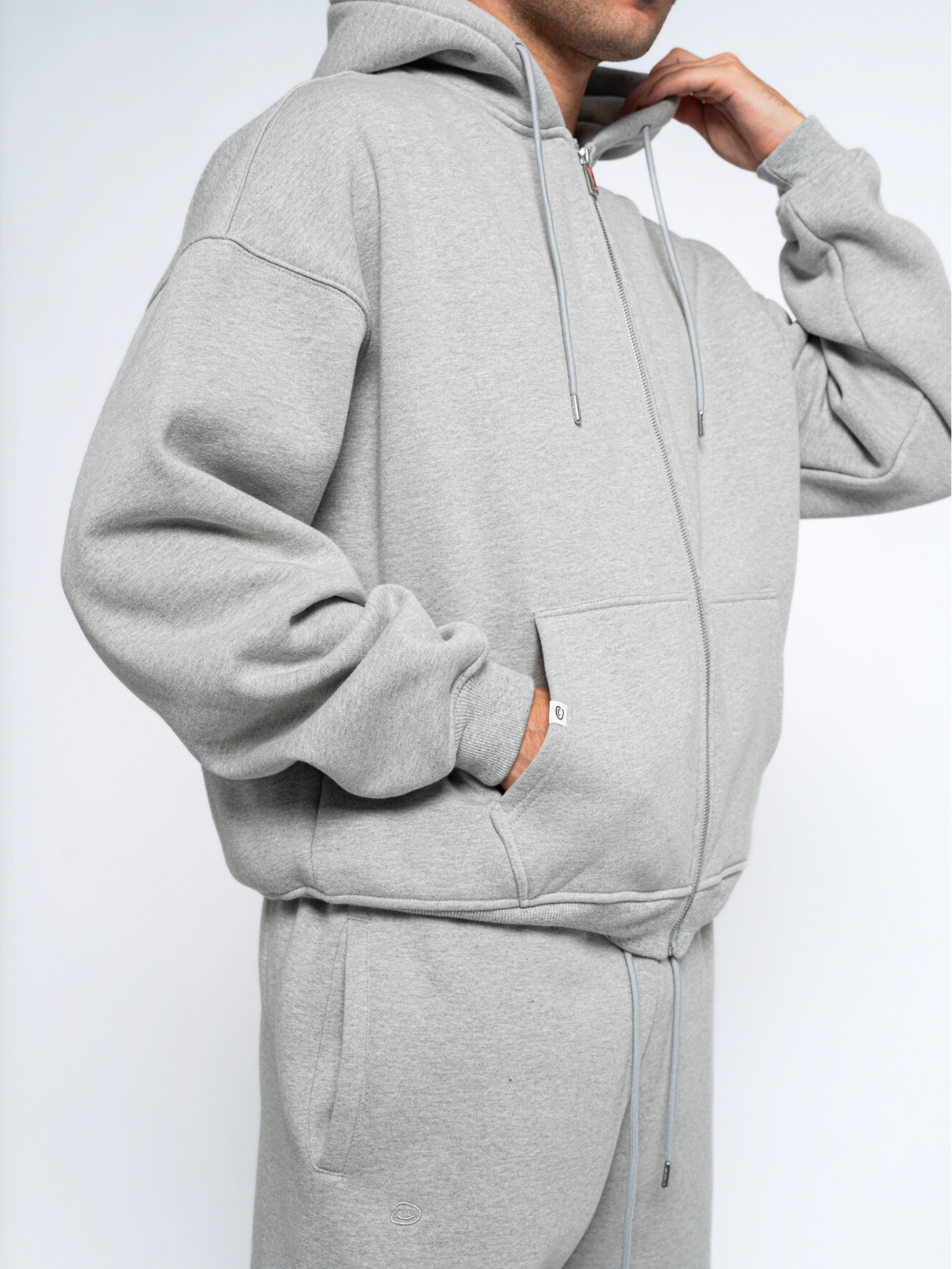 SIGNATURE BASIC ZIP-UP HOODIE - HEATHER GREY