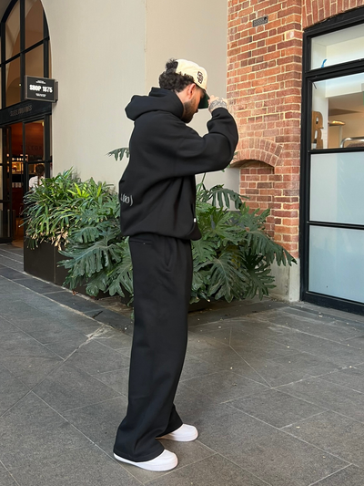 STRAIGHT LEG SWEATPANTS - BLACK