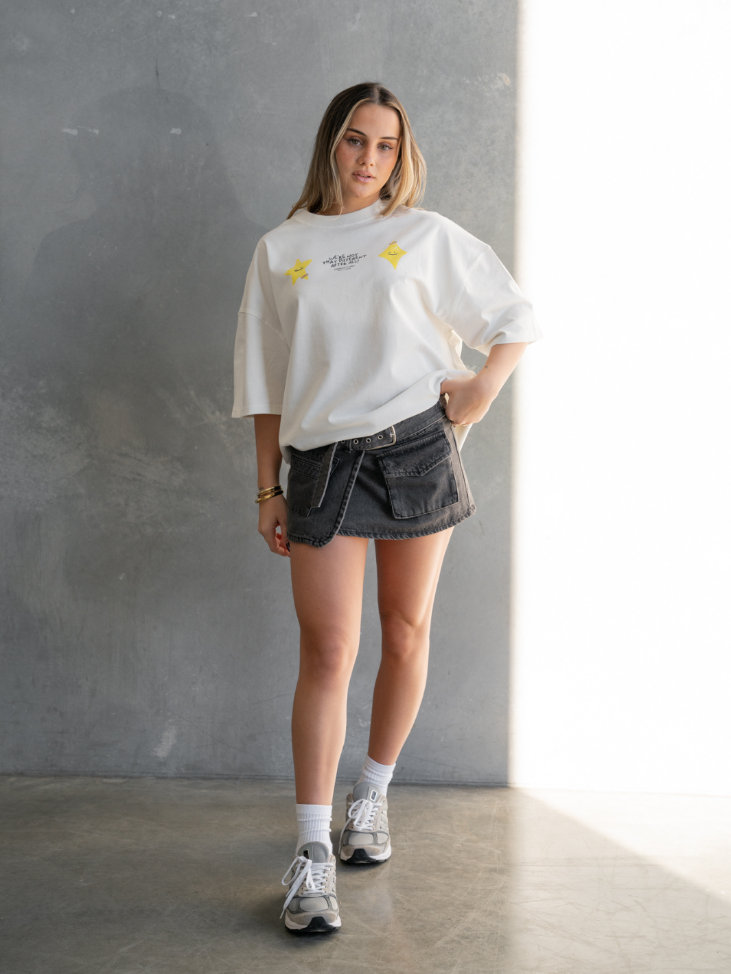 STARS BOXY TEE - WHITE