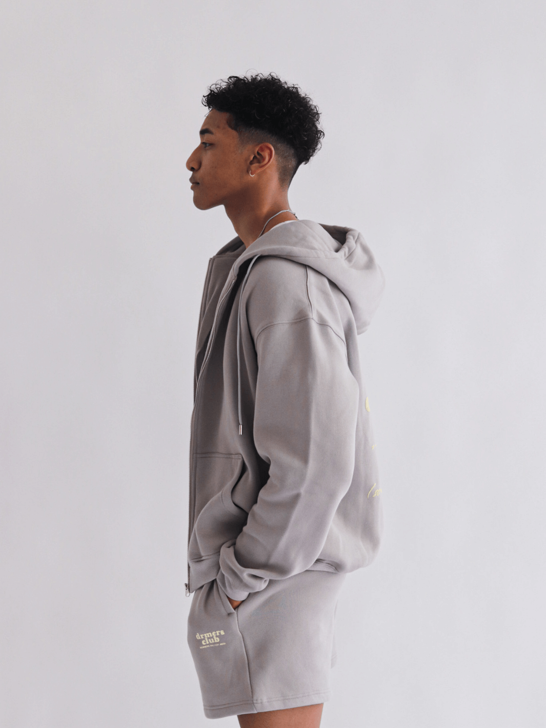 "TO WHOM IT MAY CONCERN" 2.0 ZIP-UP HOODIE - STONE GREY