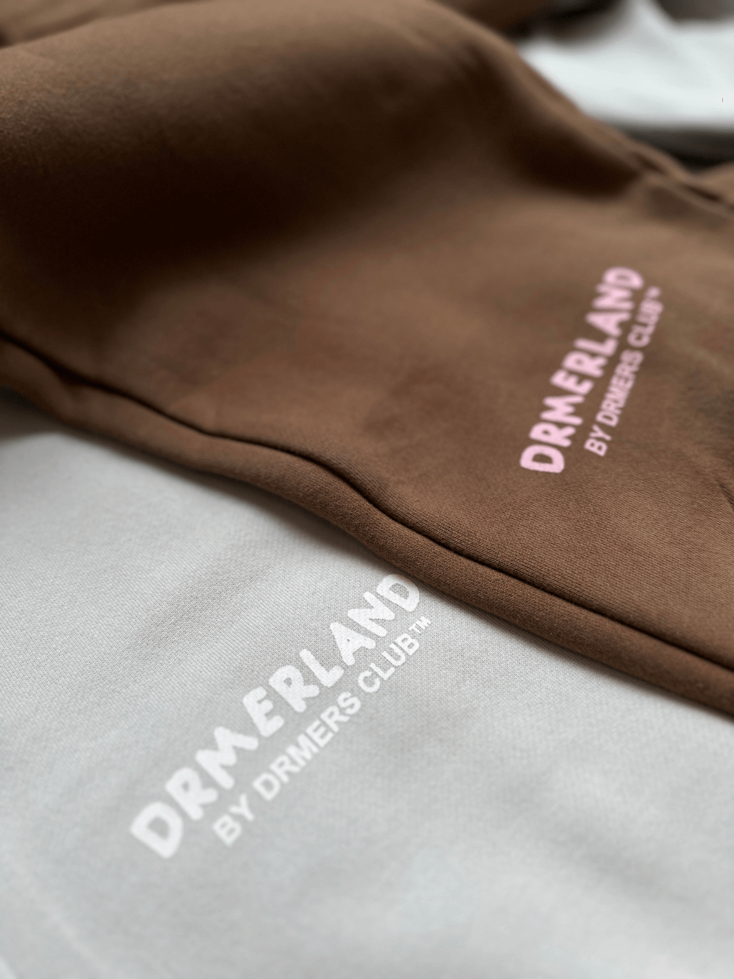 DRMERLAND SWEATPANTS - LIGHT GREY